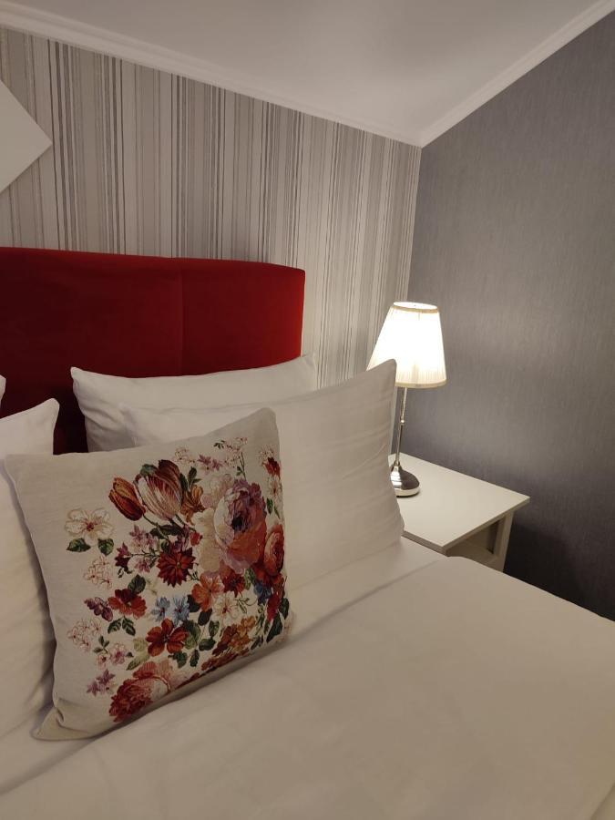 Hotel Casa Alina à Deva Extérieur photo
