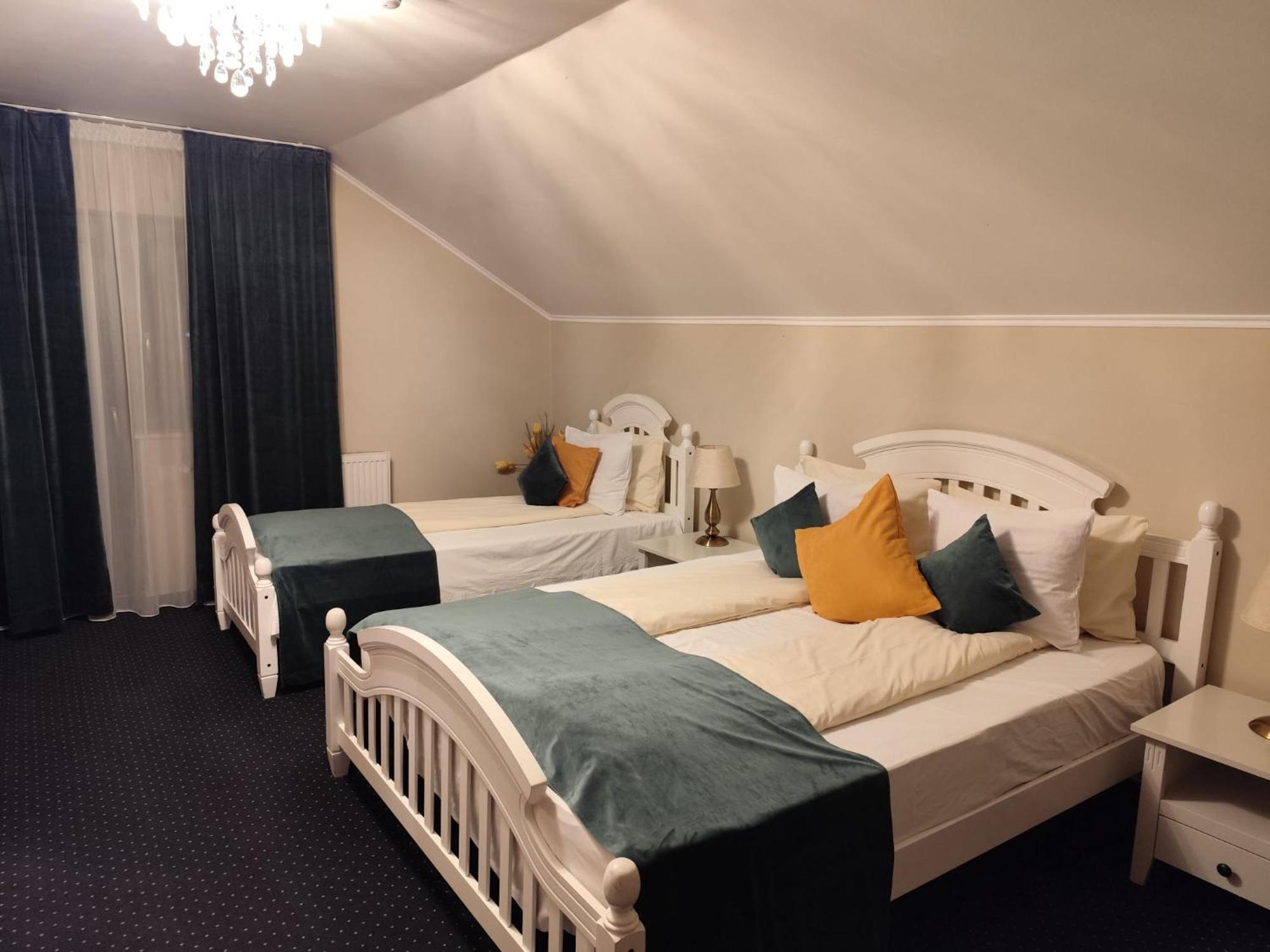 Hotel Casa Alina à Deva Chambre photo