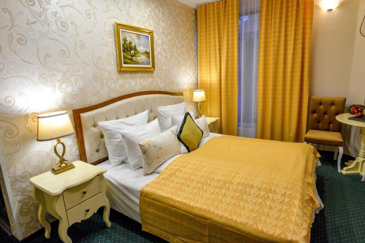 Hotel Casa Alina à Deva Extérieur photo